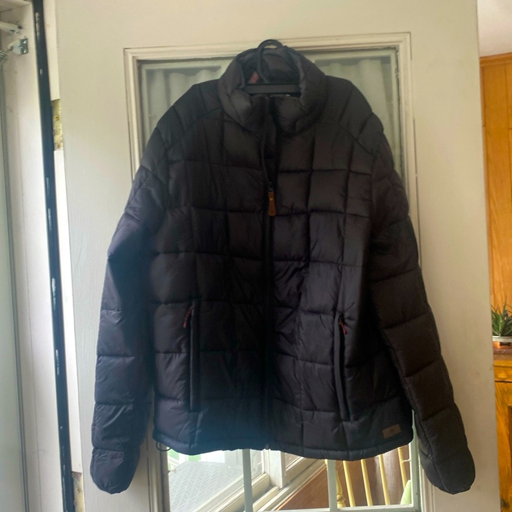 ZX winter jacket size large black preowned, thermal cloud size L/G